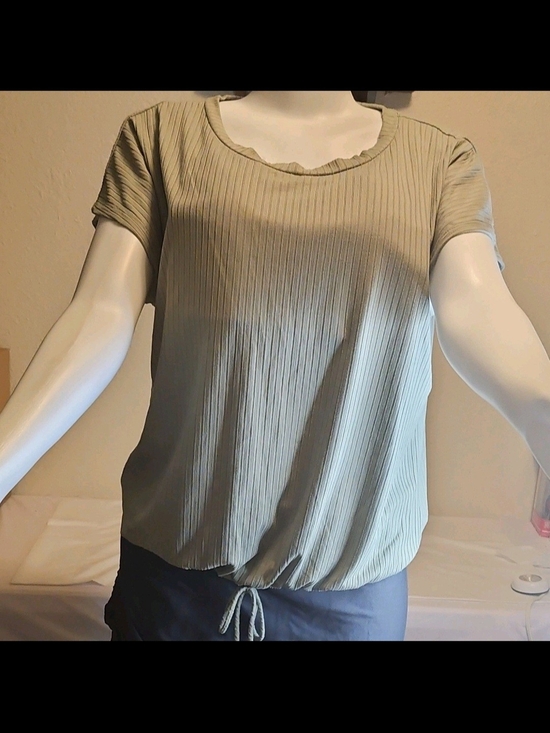 Free Kisses Tops - Free Kisses Sage Ribbed Short Sleeve Scoop Neck Top with Drawstring